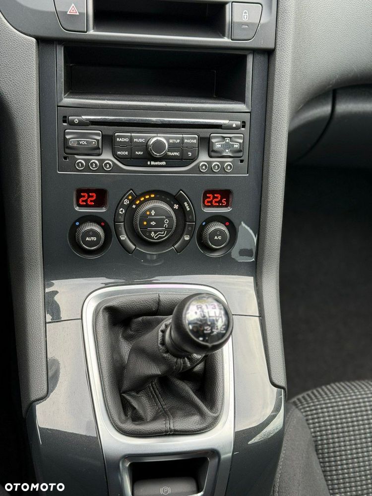 Peugeot 5008 2.0 BlueHDi Allure 7os - 29