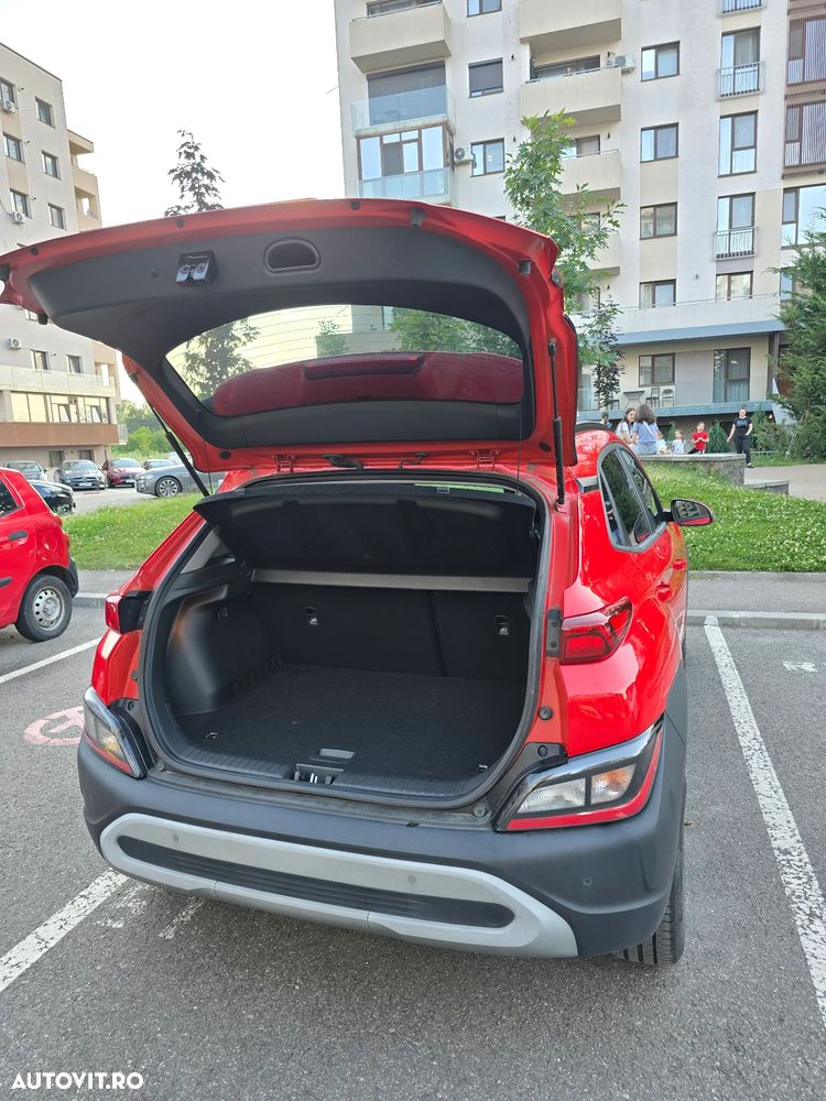 Hyundai KONA - 5