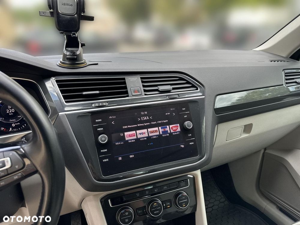 Volkswagen Tiguan - 13