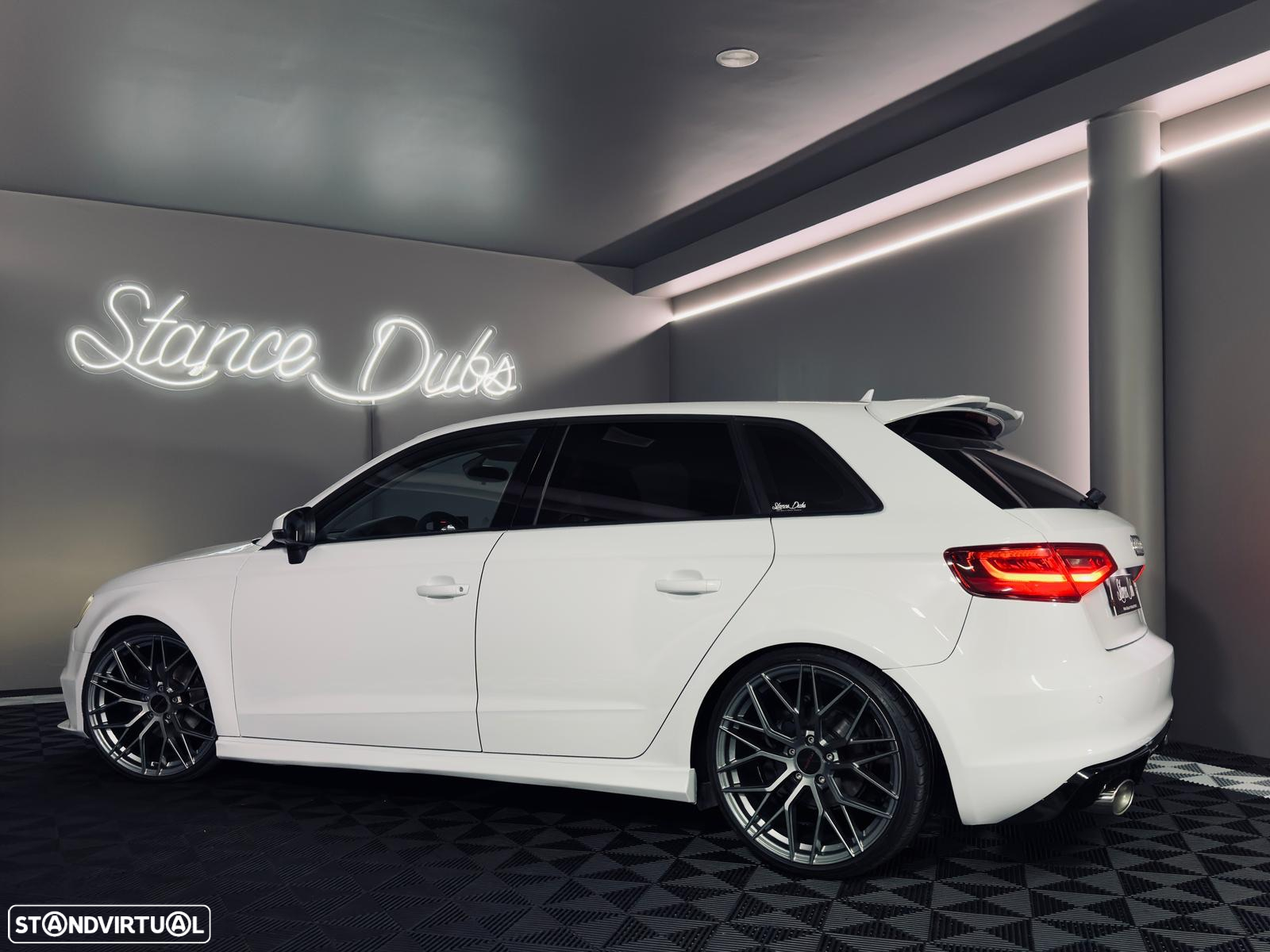 Audi A3 Sportback 1.6 TDI S line Sport Pack - 11