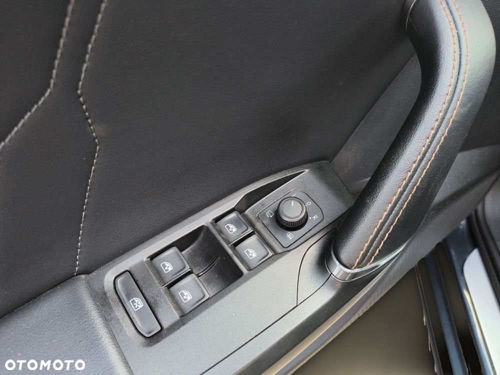 Cupra Formentor 1.5 TSI DSG - 23