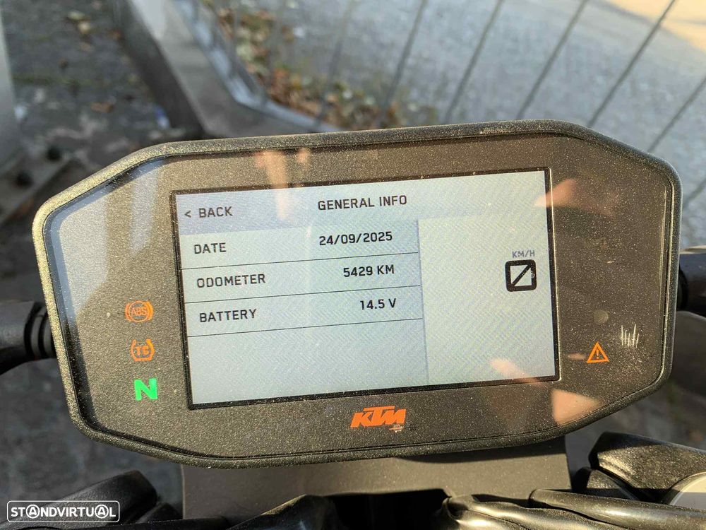 KTM Duke 790 - 17