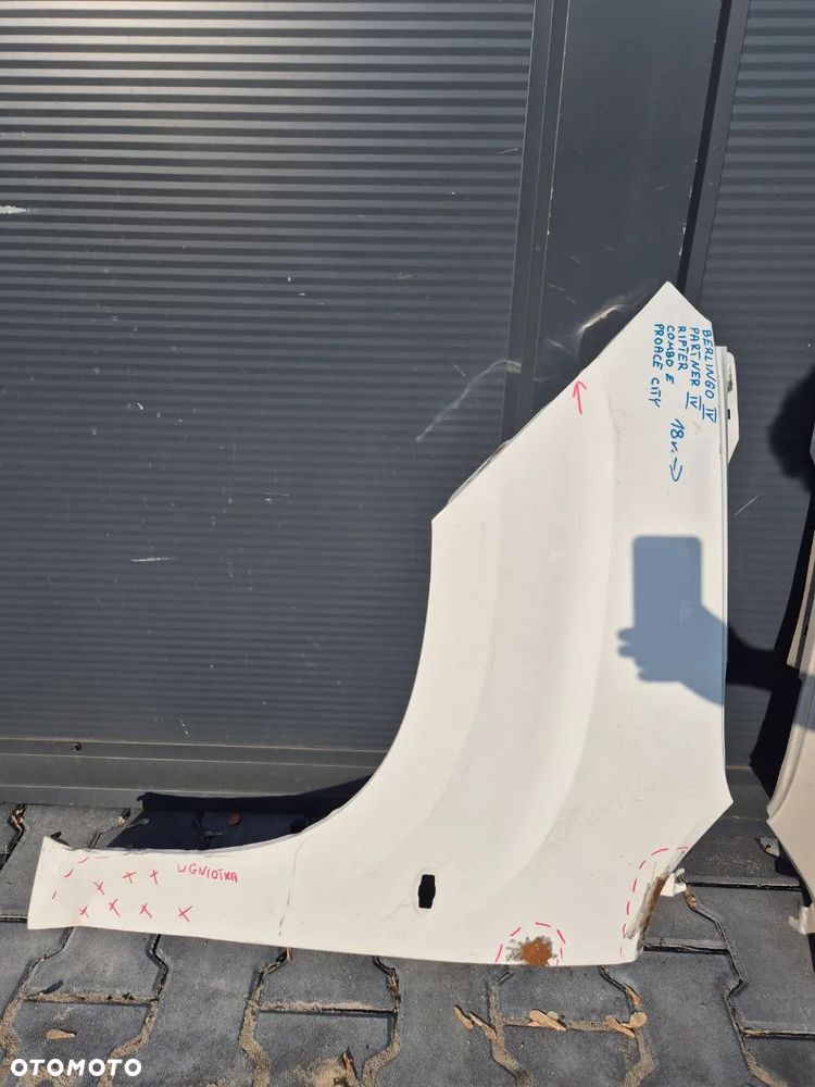 BŁOTNIK CITROEN BERLINGO IV / PEUGEOT PARTNER IV / OPEL COMBO E - 2