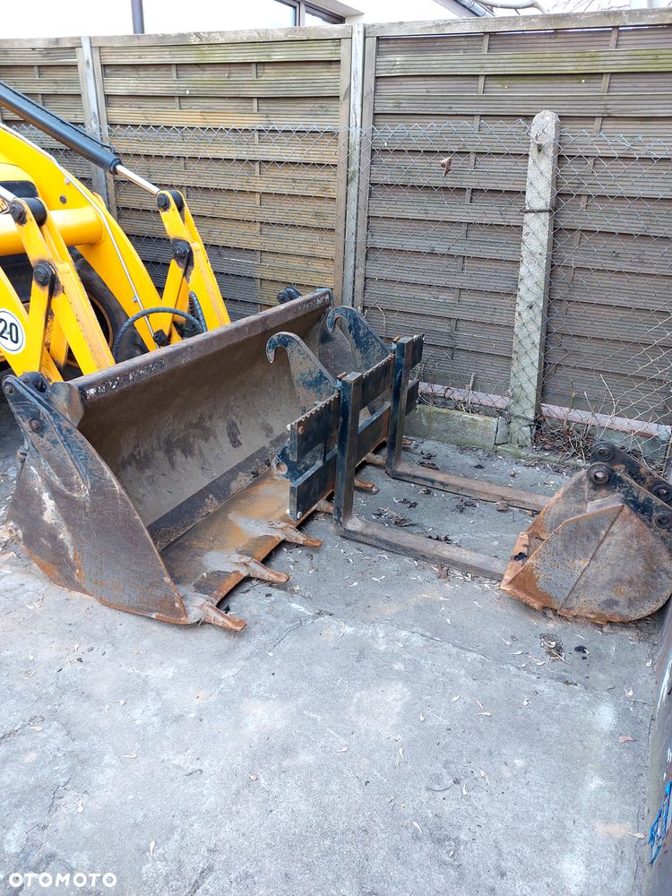 JCB 2CX 4WS - 18