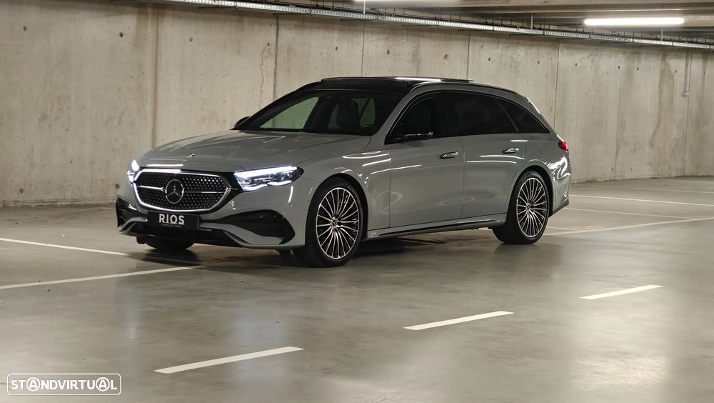 Mercedes-Benz E 300 Standard - 12