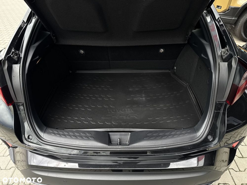 Toyota C-HR 2.0 Hybrid Style - 33