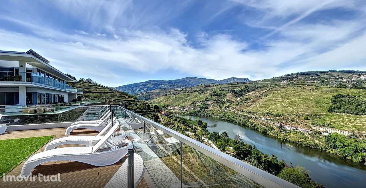 Hotel DD uma  "varanda" para o rio Douro, integrado numa quinta no cor - Grande imagem: 4/37