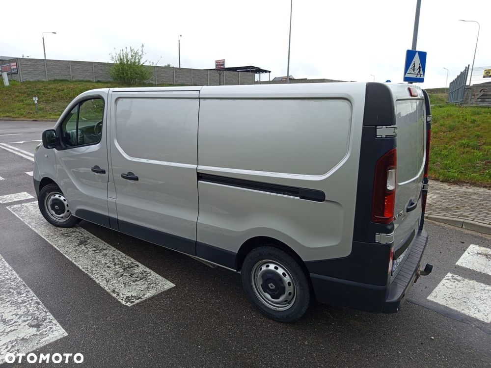 Renault TRAFIC - 5