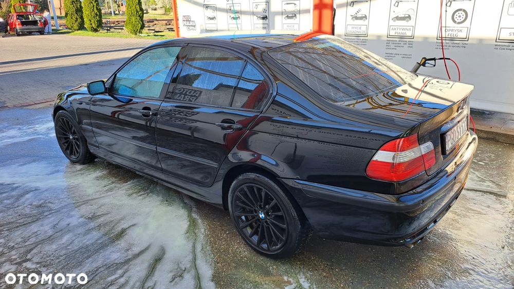 BMW Seria 3 320i - 11