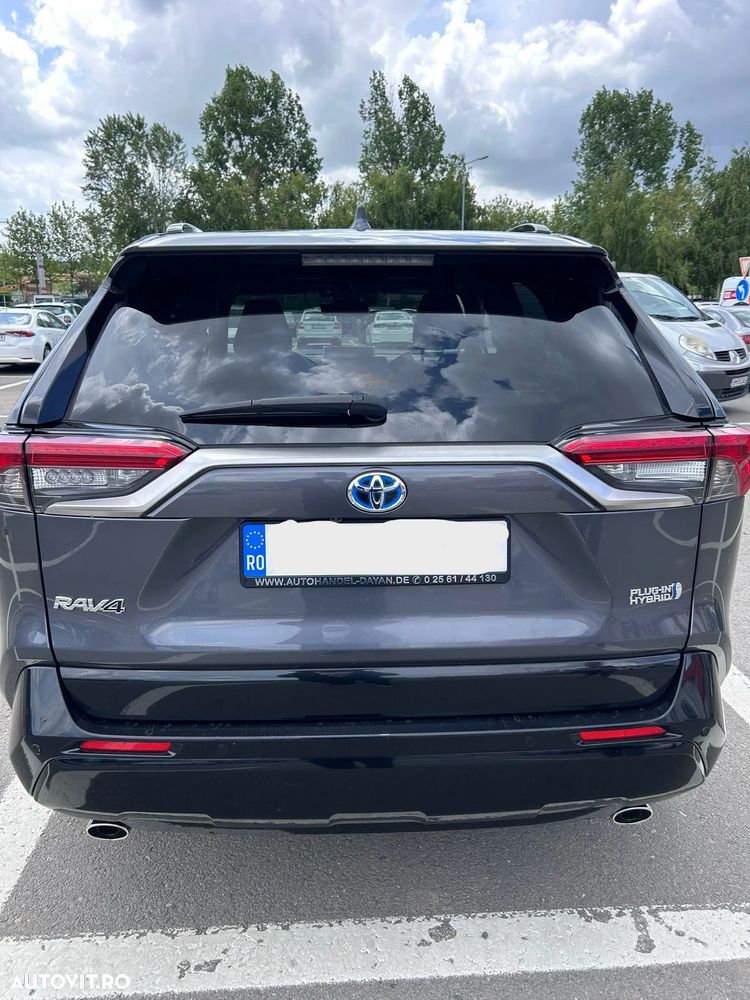 Toyota RAV4 - 2
