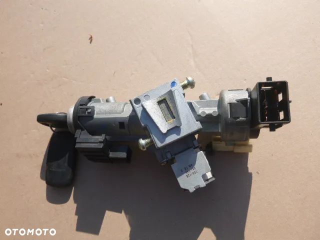 ZESTAW STARTOWY STACYJKA KOMPUTER IMMOBILIZER MAZDA 3 2.3 E6T54174H - 8