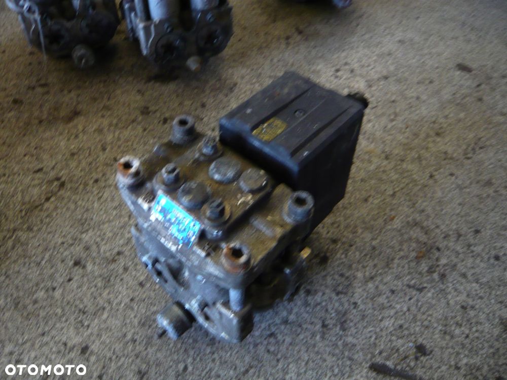 pompa hamulcowa abs 0265200047 opel omega - 1