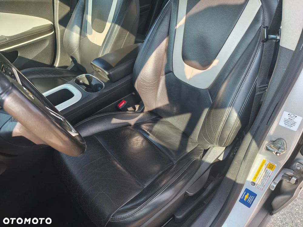 Chevrolet Volt - 10