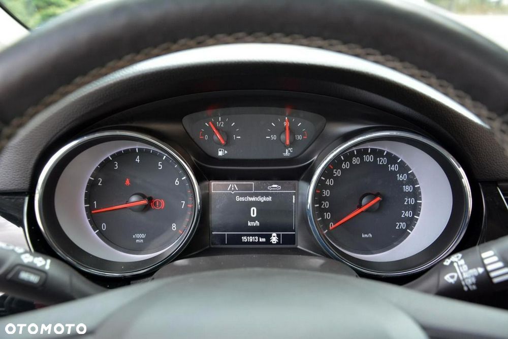Opel Astra 1.4 T Dynamic - 27