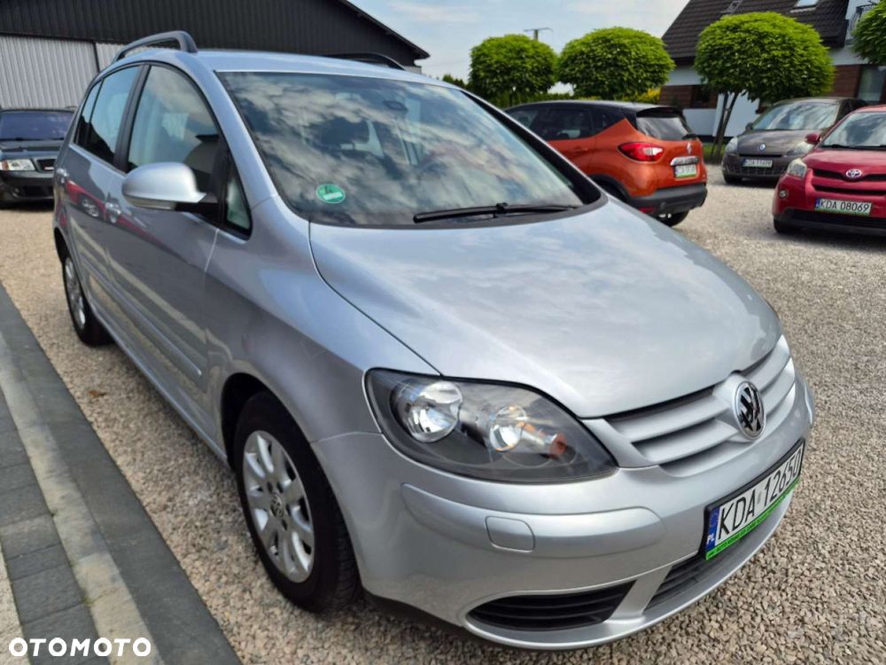 Volkswagen Golf Plus - 11