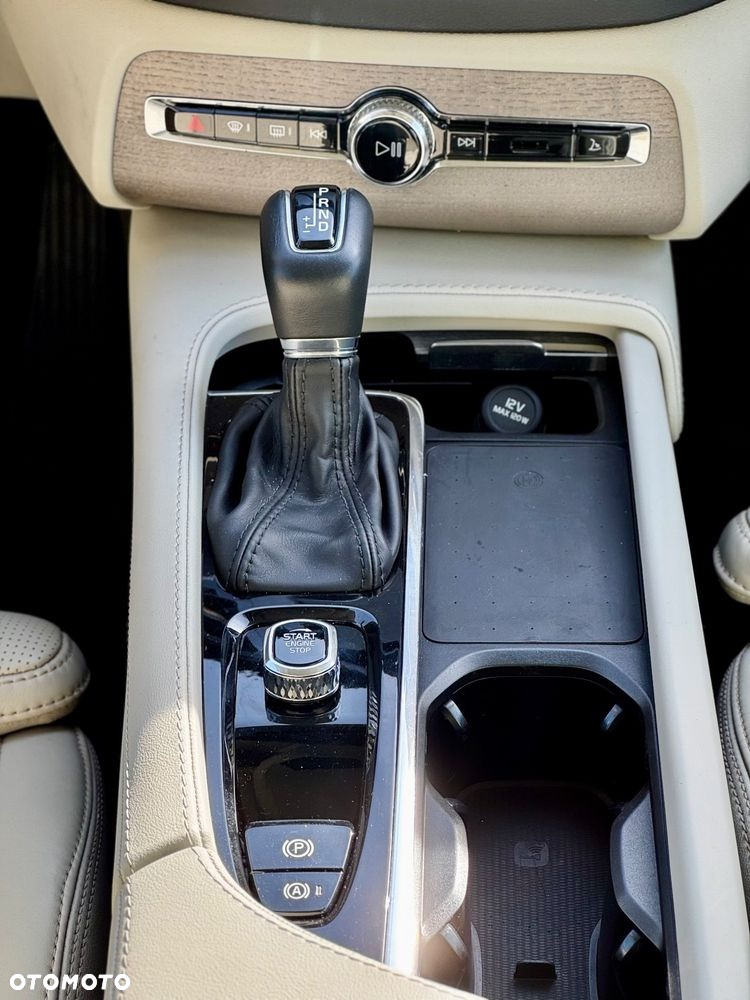 Volvo XC 90 T6 AWD Inscription 7os - 30
