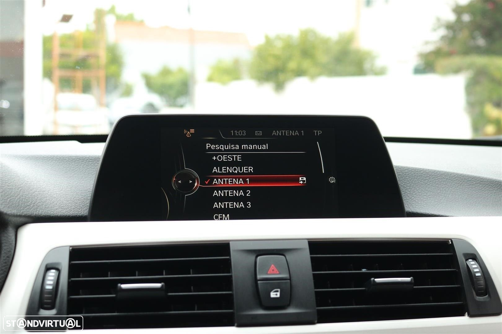 BMW 318 d Advantage - 38