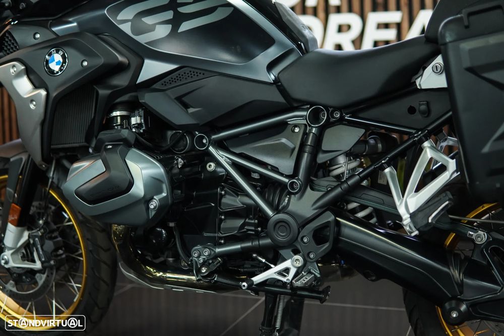 BMW R 1250 GS TRIPLE BLACK - 5