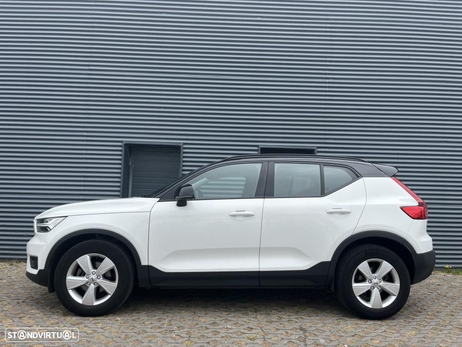 Volvo XC 40 1.5 T2 Momentum Geartronic - 37