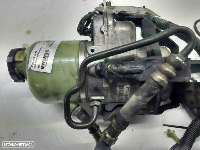 BOMBA DIREÇÃO OPEL ASTRA H 2004 - 10