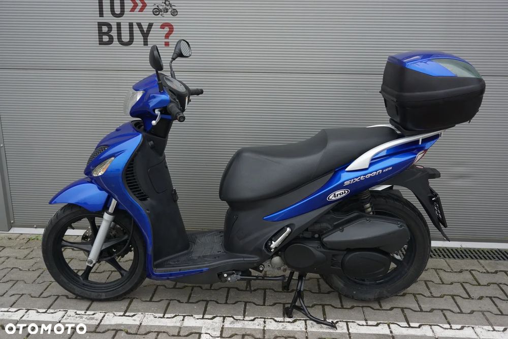 Suzuki Burgman - 12