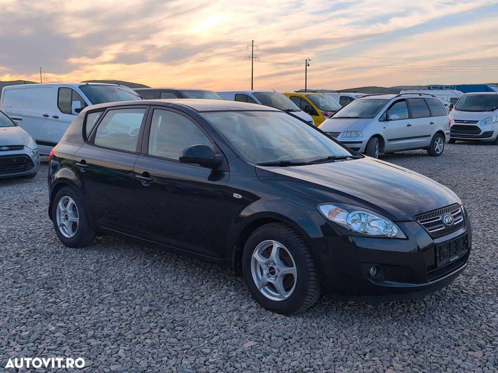 Kia Ceed - 5