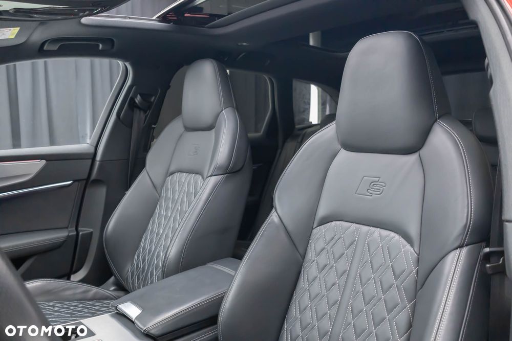 Audi A6 Avant 55 TFSI e quattro S tronic S line - 30
