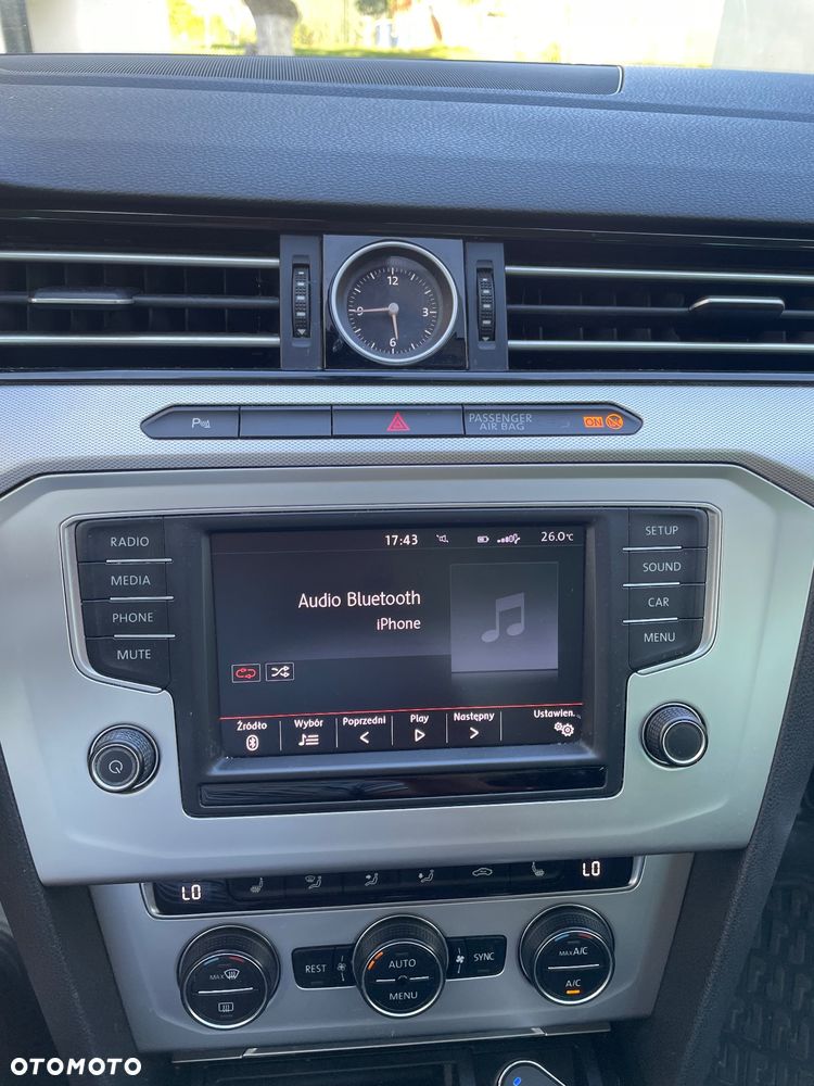 Volkswagen Passat Variant - 9