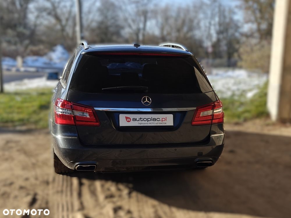 Mercedes-Benz Klasa E - 15