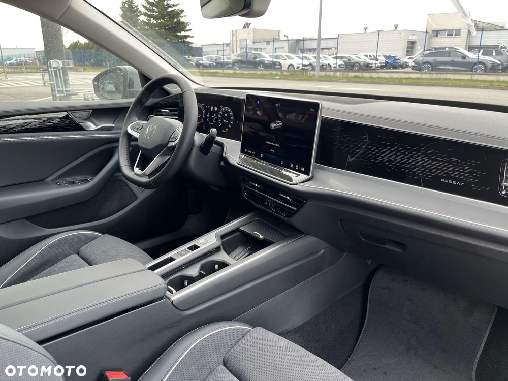 Volkswagen Passat - 14