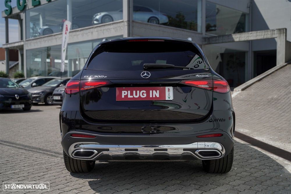 Mercedes-Benz GLC 300 e 4Matic - 4