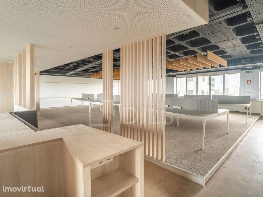 Escritórios para arrendar na Av. da Boavista, no Porto - Grande imagem: 4/32