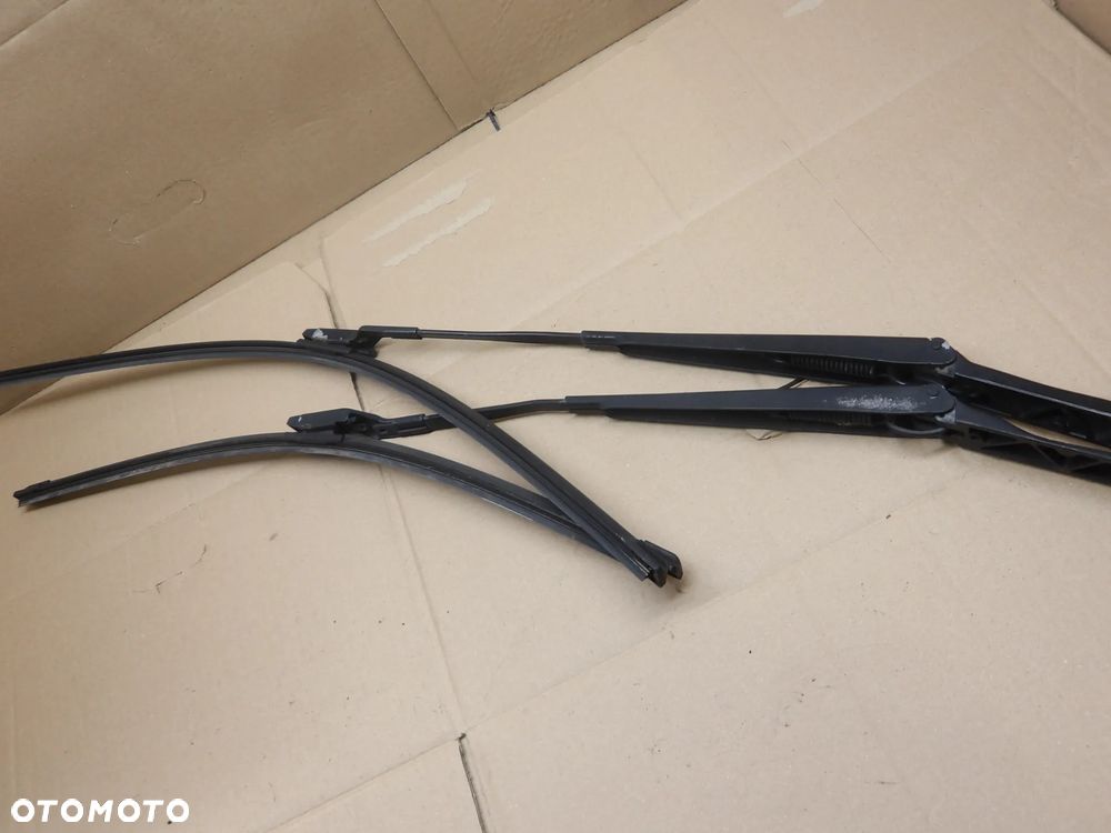 OPEL ASTRA IV J 1.3CDTI KOMBI RAMIONA WYCIERACZEK PRZÓD - 1