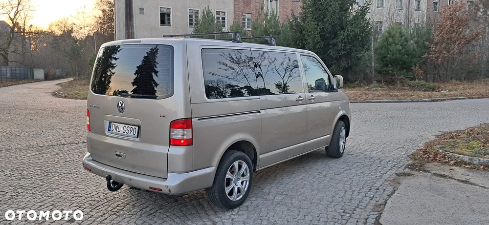 Volkswagen Caravelle L1 Comfortline Goldenline - 3