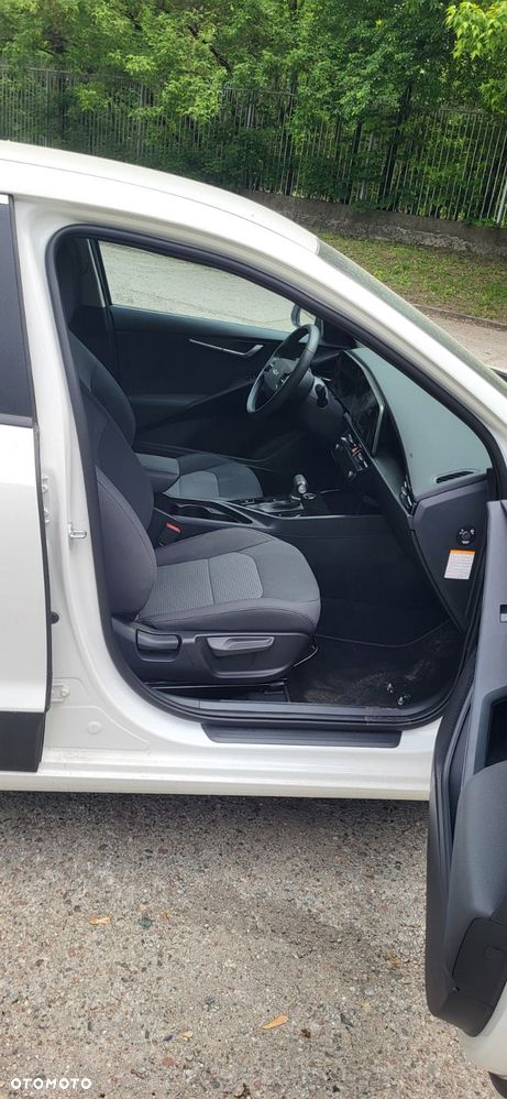 Kia Niro 1.6 GDI Hybrid L - 12