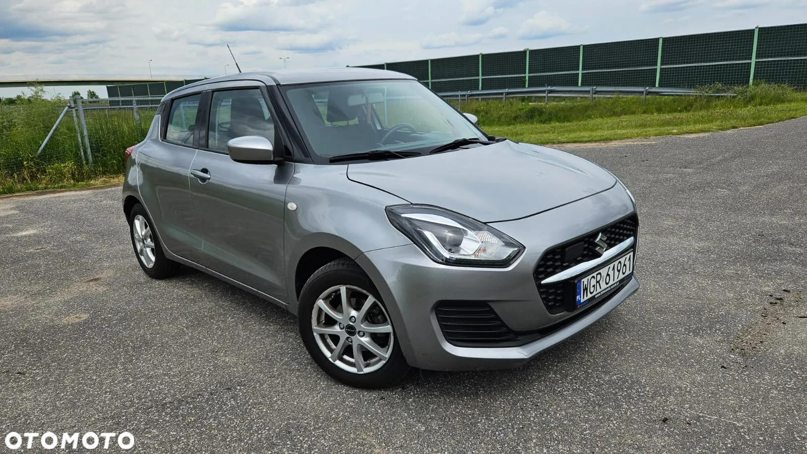 Suzuki Swift - 4