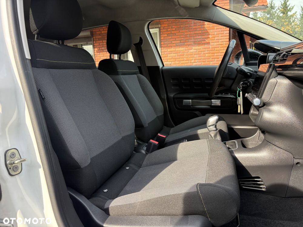 Citroën C3 Pure Tech 110 S&S SHINE - 22