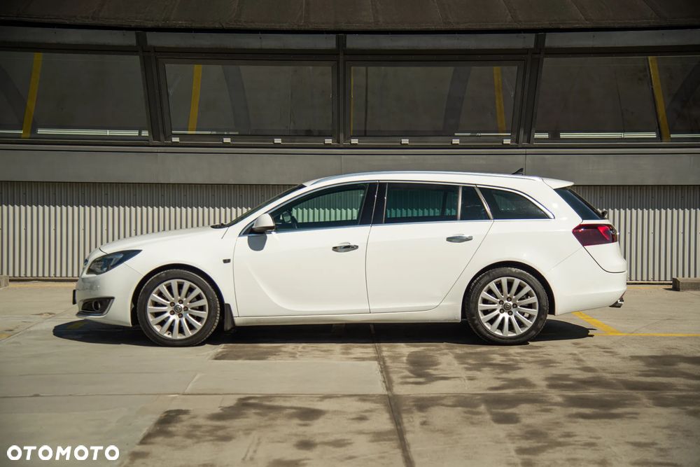 Opel Insignia 2.0 CDTI Cosmo ecoFLEX S&S - 11