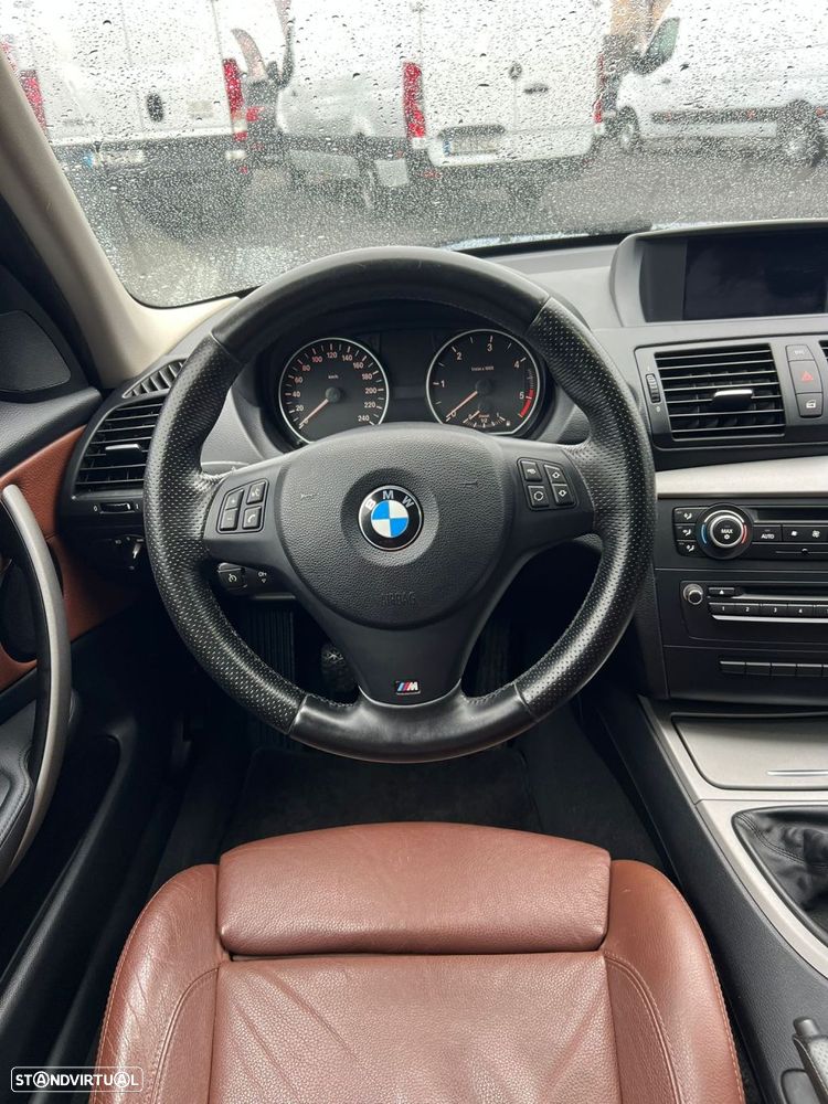 BMW 118 d Line Sport - 24