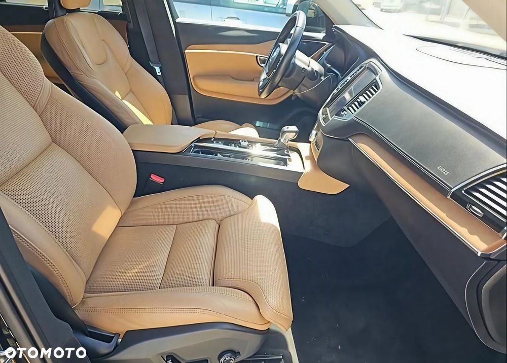 Volvo XC 90 - 14