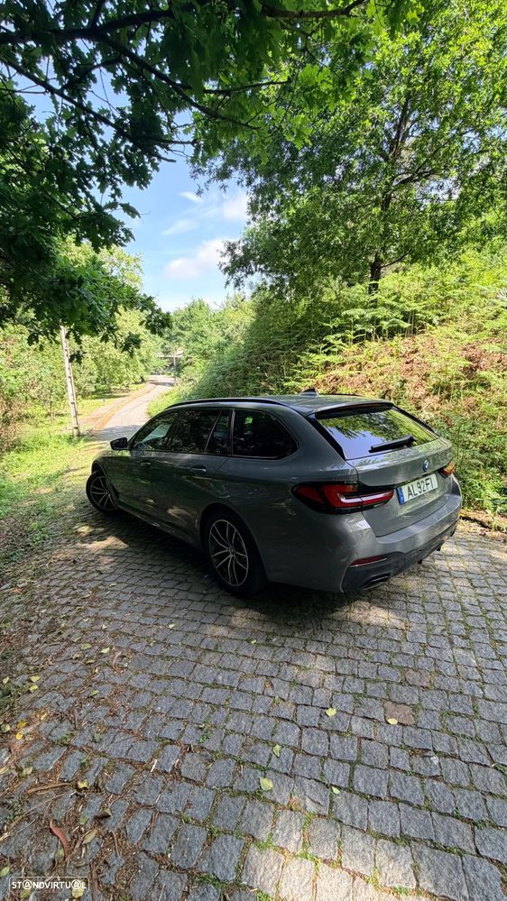 BMW 530 e Pack Desportivo M - 11