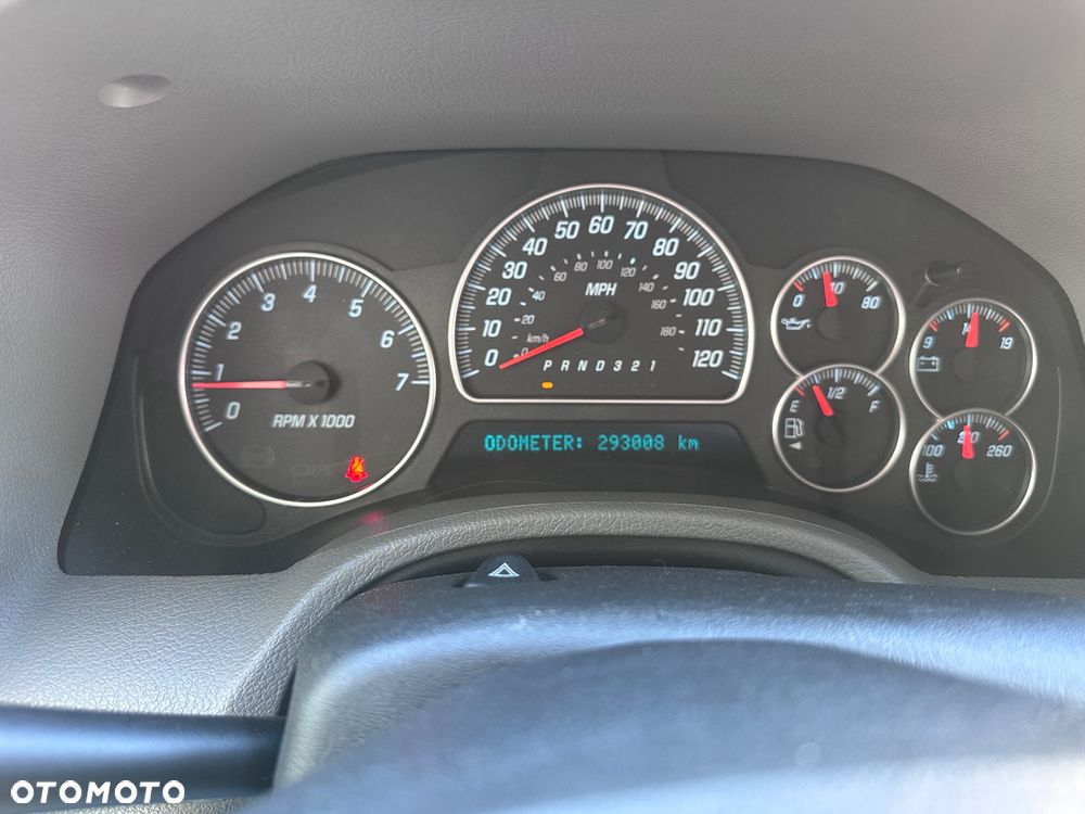 GMC Envoy - 17