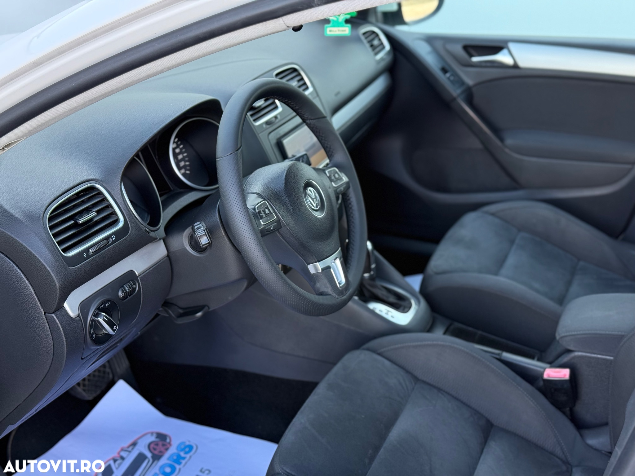 Volkswagen Golf 1.6 TDI BlueMotion Technology DPF Highline DSG - 5
