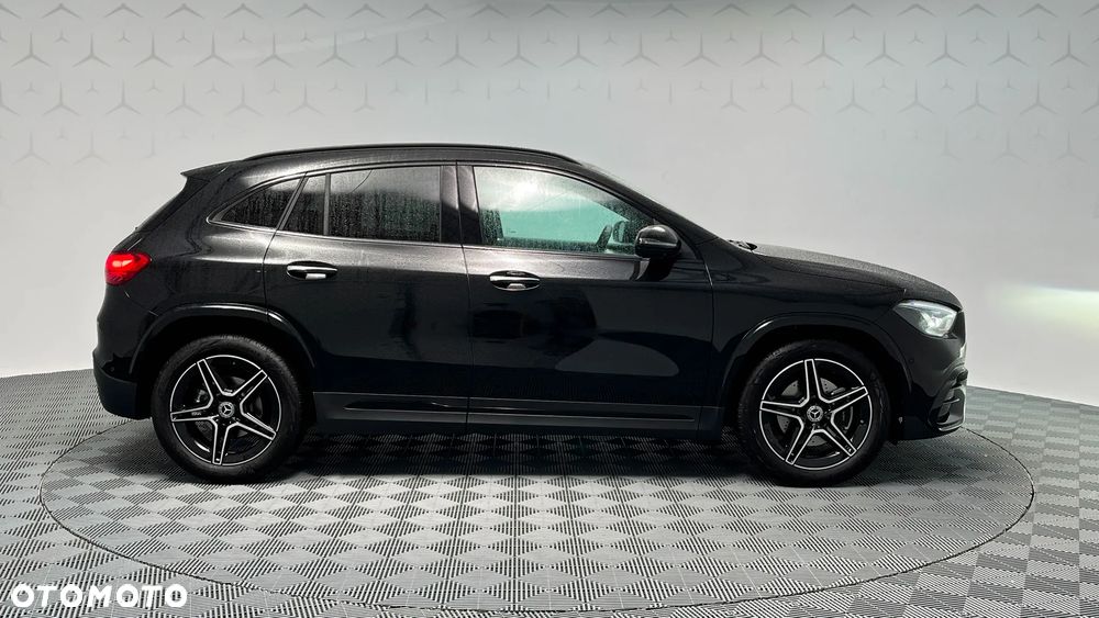 Mercedes-Benz GLA 200 mHEV AMG Line 7G-DCT - 3