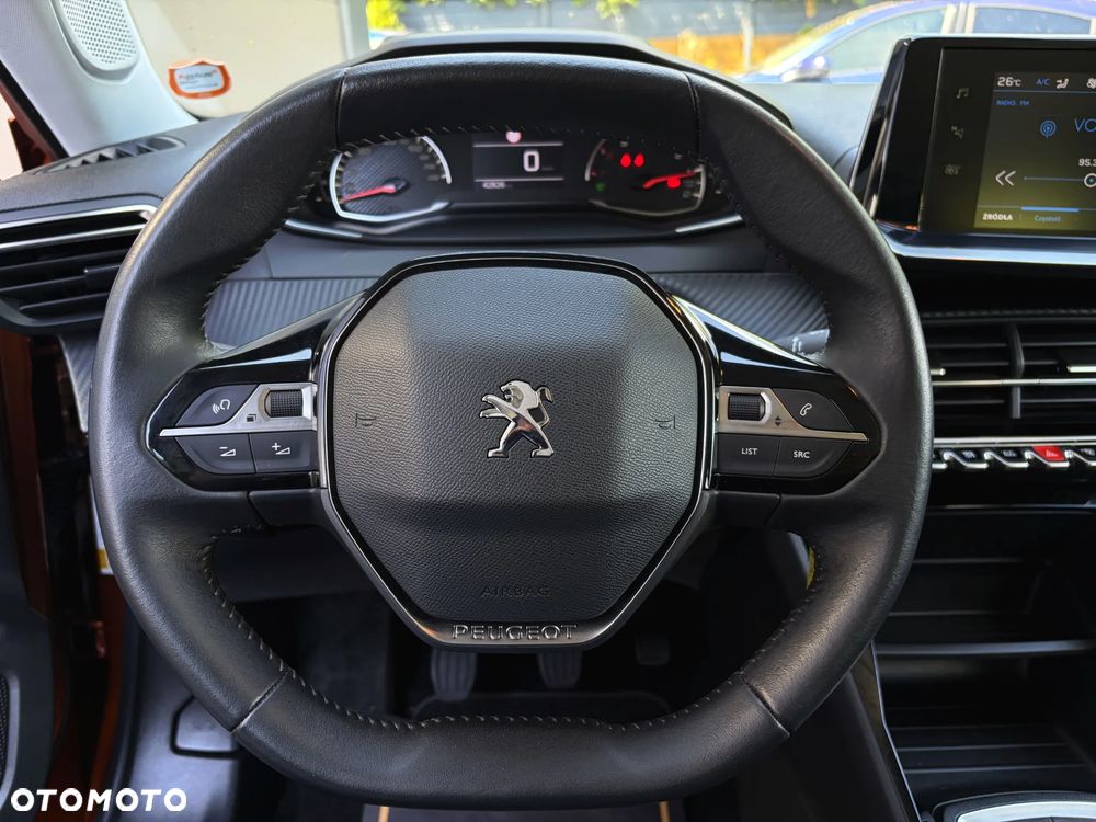 Peugeot 2008 PureTech 100 Allure - 22