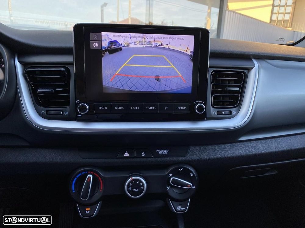 Kia Stonic 1.2 Dynamic - 21