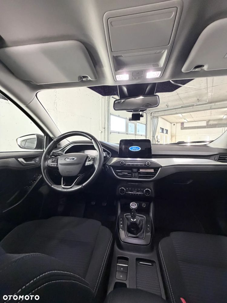 Ford Focus 1.0 EcoBoost STart-Stopp-System TITANIUM X - 9
