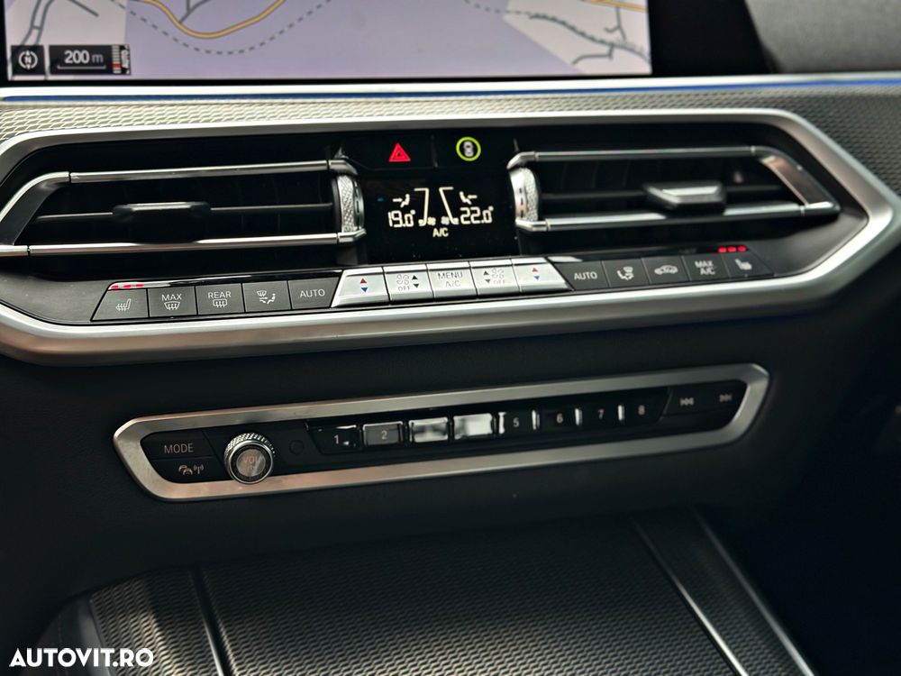 BMW X5 xDrive45e - 24