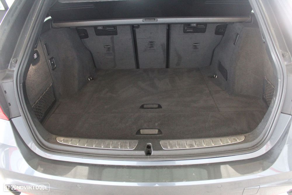 BMW 318 d Touring Pack M Shadow Auto - 4