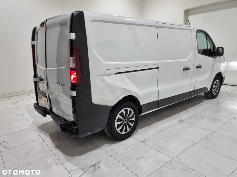 Renault Trafic - 10